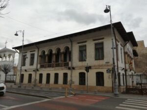 Casa Dissescu găzduiește Institutul de Istorie a Artei „George Oprescu” al Academiei Române.