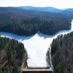 Lacul Buhui, primul lac artificial construit pe relief carstic din România deschiderea