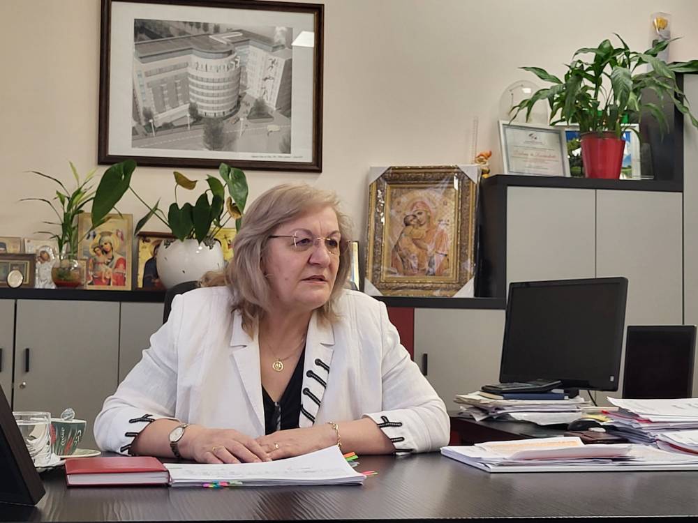 Ec. Maria Enescu, managerul Spitalului clinic pentru copii „Dr. Victor Gomoiu”, caută mereu soluții pentru a le oferi pacienților servicii medicale peformante în regim de stat