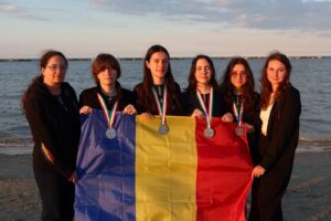 Echipa țării noastre a fost însoțită de reprezentanţii Societăţii pentru Excelenţă şi Performanţă în Informatică